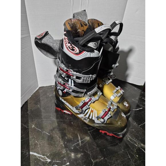 Other - TECNICA BODACIOUS 130 SKI BOOTS MEN SIZE 27.5/9.5